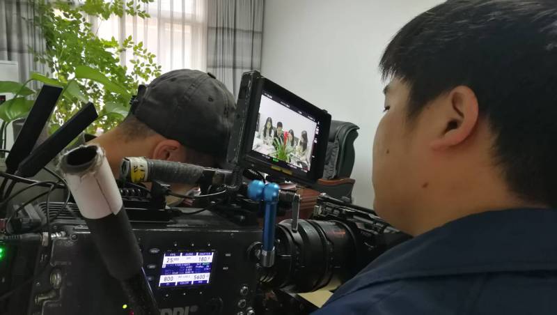 剧本杀式体验：东坡区广告片拍摄公司构建沉浸式消费决策路径